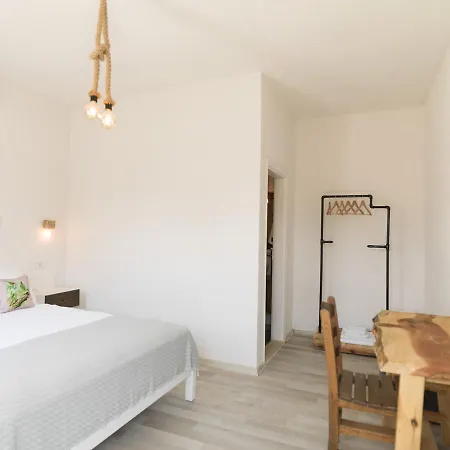 Koop' Suites / Eski