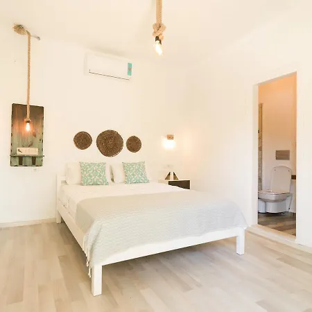 Koop' Suites / Eski Datça