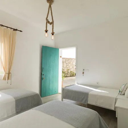 Otel Koop' Suites / Eski 4*