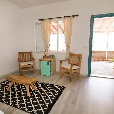 Koop' Suites / Eski 4*