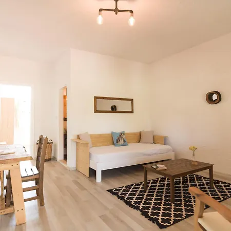 Koop' Suites / Eski Datça