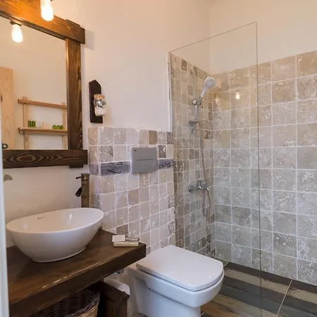 Otel Koop' Suites / Eski 4*