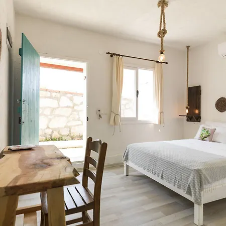 Otel Koop' Suites / Eski Datça